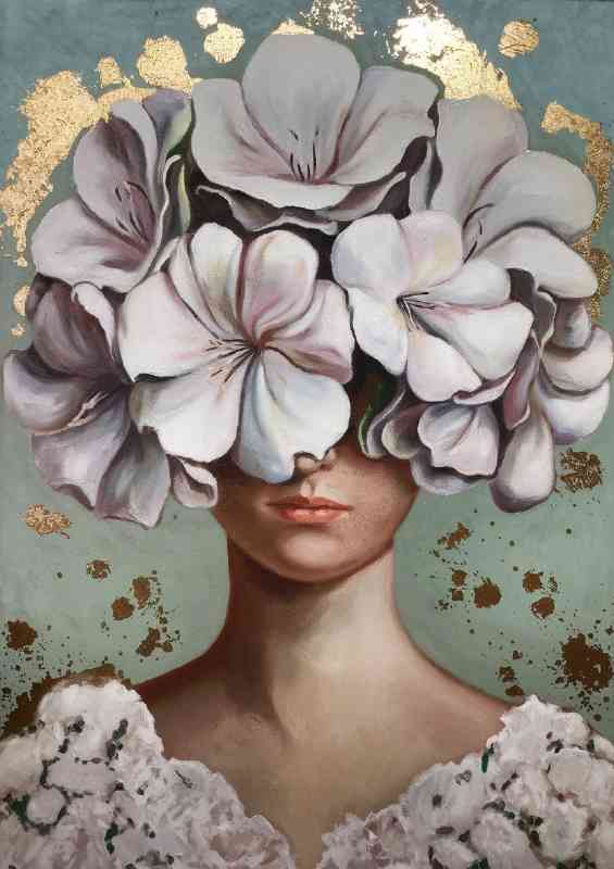 Woman with the arranged flowers in her hair